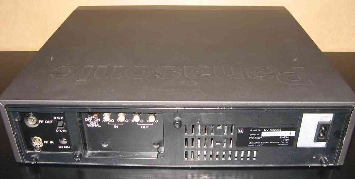 Videorekordér Panasonic NV-SD20 - foto 3