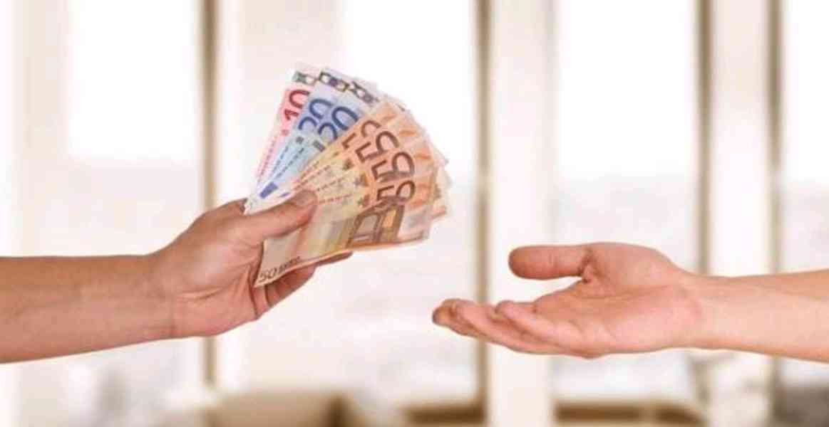 Nabídka rychlé půjčky s převodem z českého účtu 