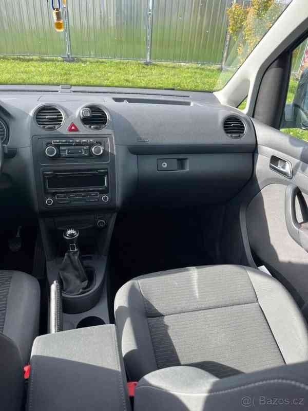 Volkswagen Caddy 2,0   4X4 - foto 10
