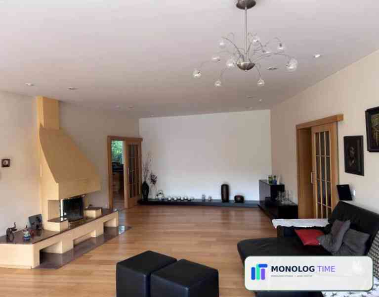 RD Zlín, disp. 7+1, zast. pl.  448 m2, poz. 2429 m2 - foto 2