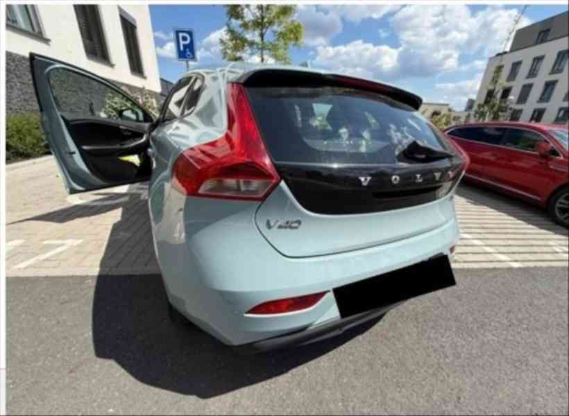 Volvo V40 - foto 3