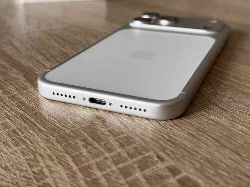 iPhone 17 Pro Max  - foto 3