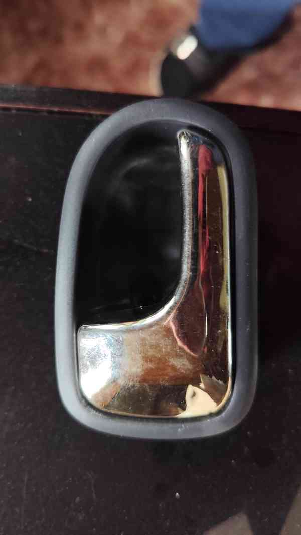 MAZDA 323 S VI (BJ) - foto 4