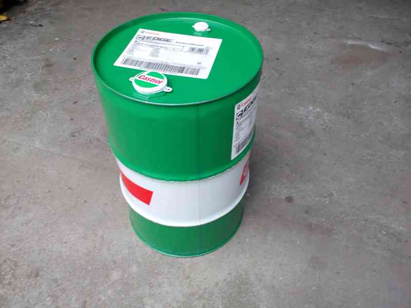 motorový olej Castrol 5w40 Turbo Diesel - foto 1