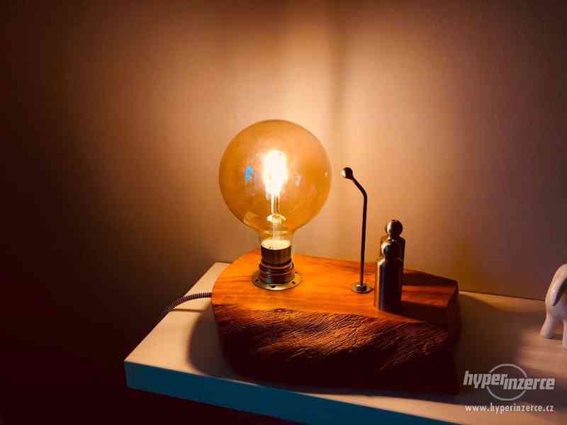 Stolní lampa free energy - foto 2