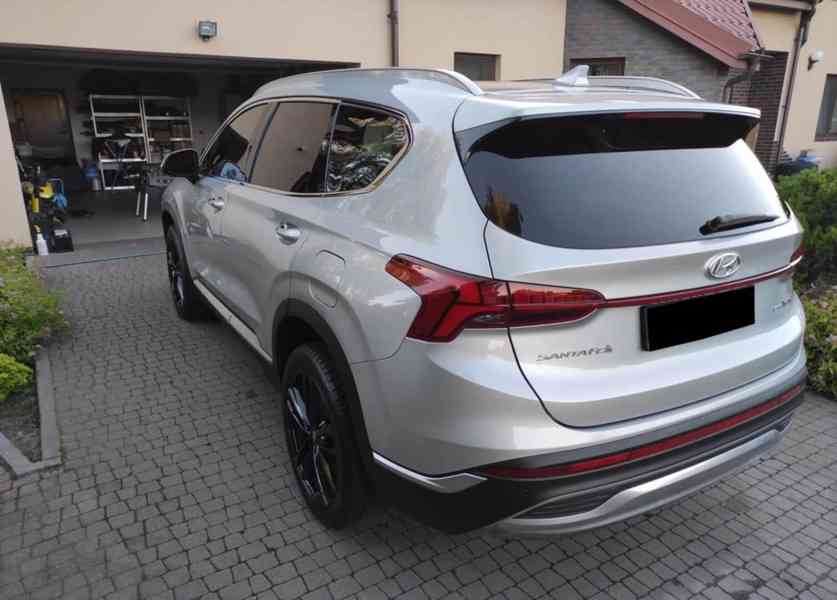 🌟 Luxusní Hyundai Santa Fe 2023 Hybrid | AWD | Téměř nové a - foto 1