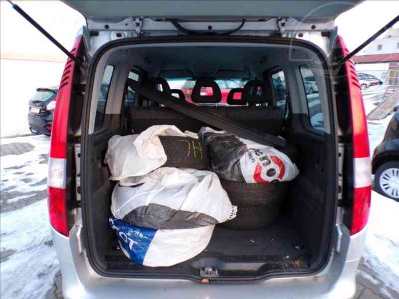 Mercedes-Benz Vaneo i 1,6 - foto 6