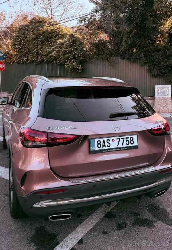 Mercedes-Benz GLA 2,0   200 d 4MATIC AMG Line - foto 17