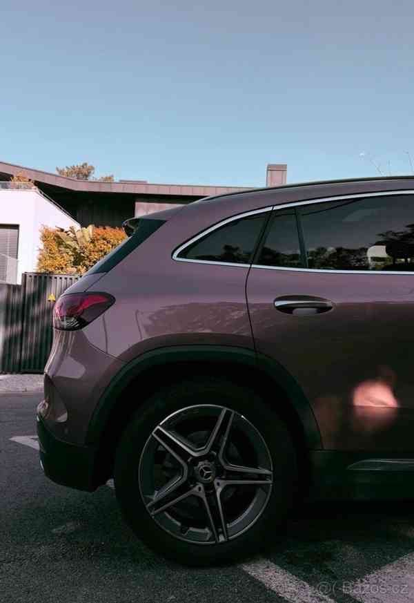 Mercedes-Benz GLA 2,0   200 d 4MATIC AMG Line - foto 16