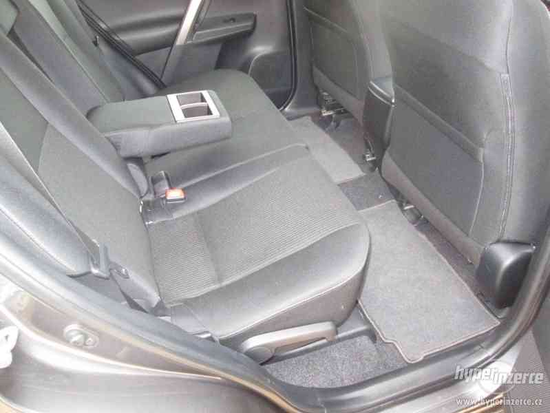 Toyota RAV 4 Life benzin - foto 6