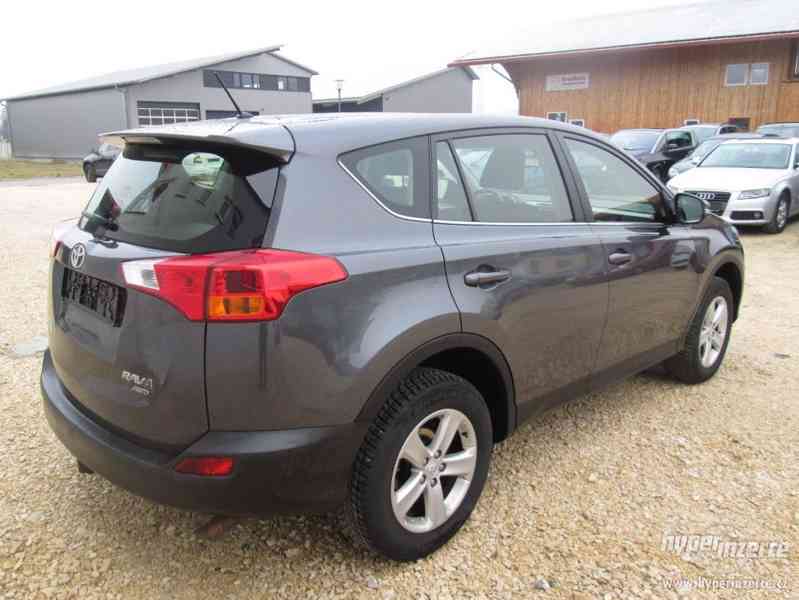 Toyota RAV 4 Life benzin - foto 12
