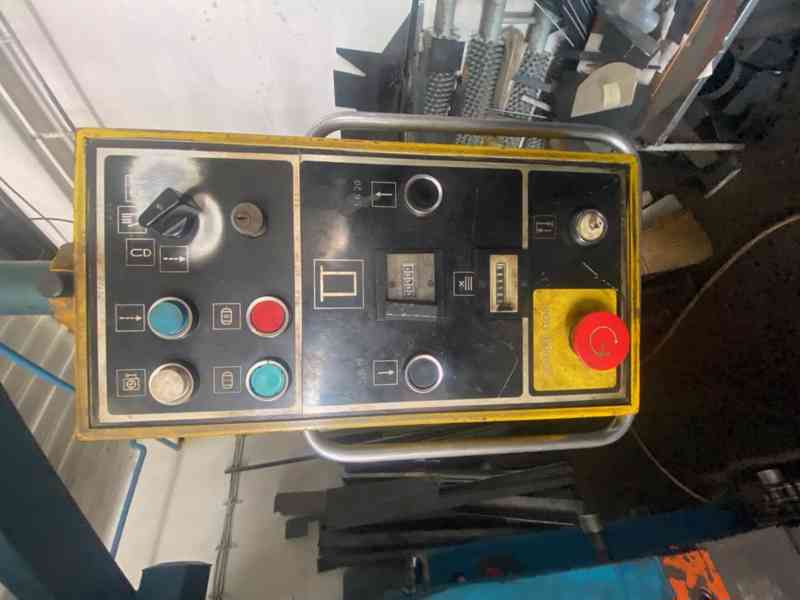 Použitý ohraňovací lis CTO 250 A/4000, r. v. 1992 - foto 5