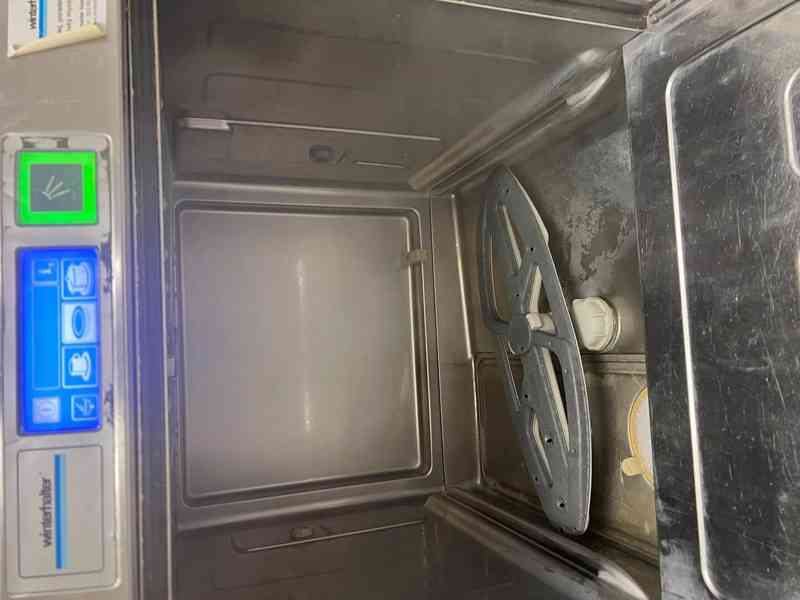 Myčka na nádobí a podnosy - foto 2