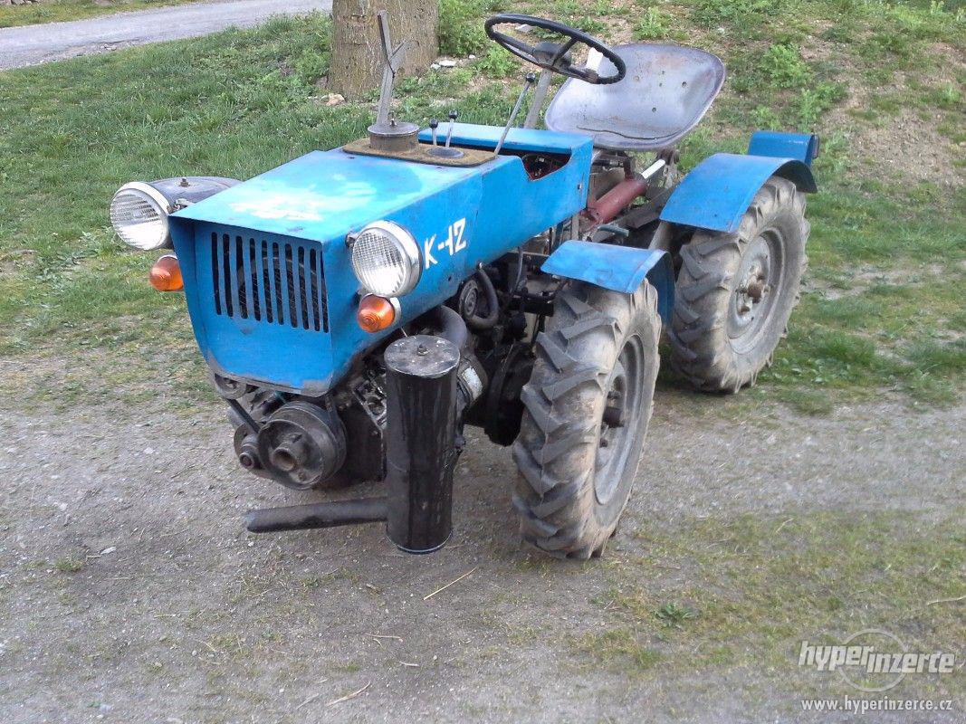T4k12 malotraktor 4x4 tekáčko - foto 1