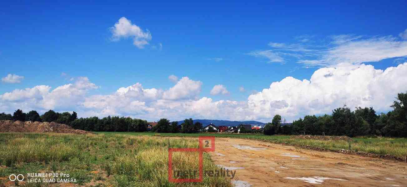 Prodej stavebního pozemku, 1040 m2 / Štarnov - foto 5