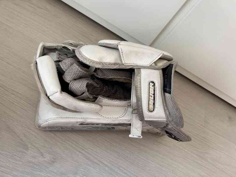 Vyrážečka Bauer hokejová, brankářská, vel- Senior - foto 7