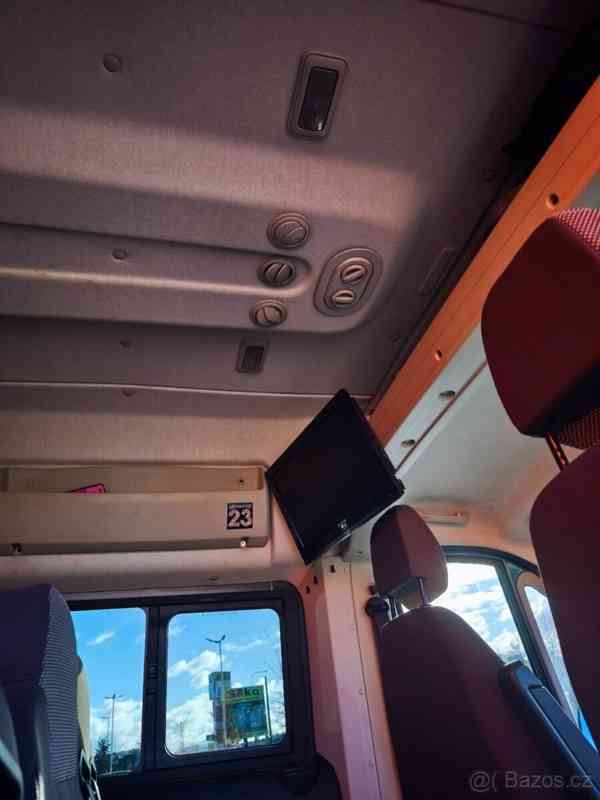 Fiat Ducato 3,0   JTD 130kW AUT 9 míst VÝBAVA - foto 19