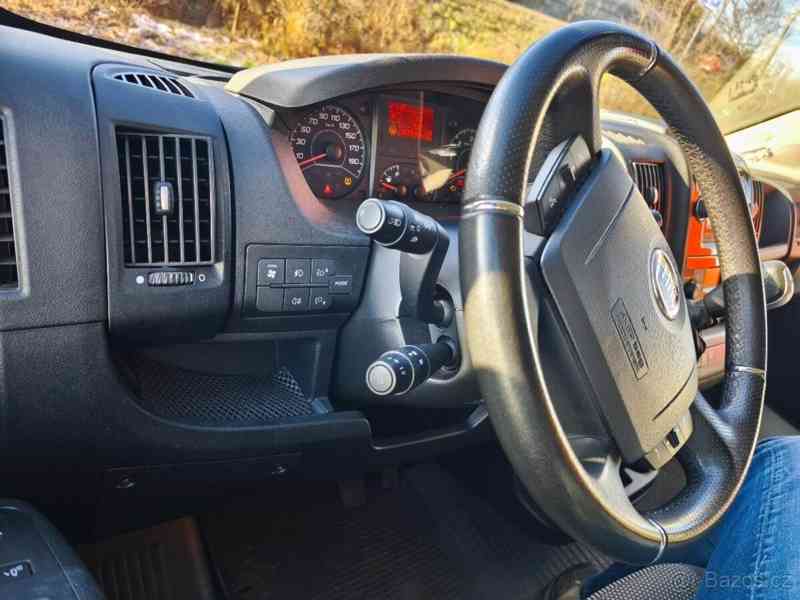 Fiat Ducato 3,0   JTD 130kW AUT 9 míst VÝBAVA - foto 12