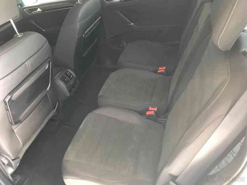 Volkswagen Touran, HIGHLINE 1.8 TSI 132kW DSG, TOP stav  - foto 13
