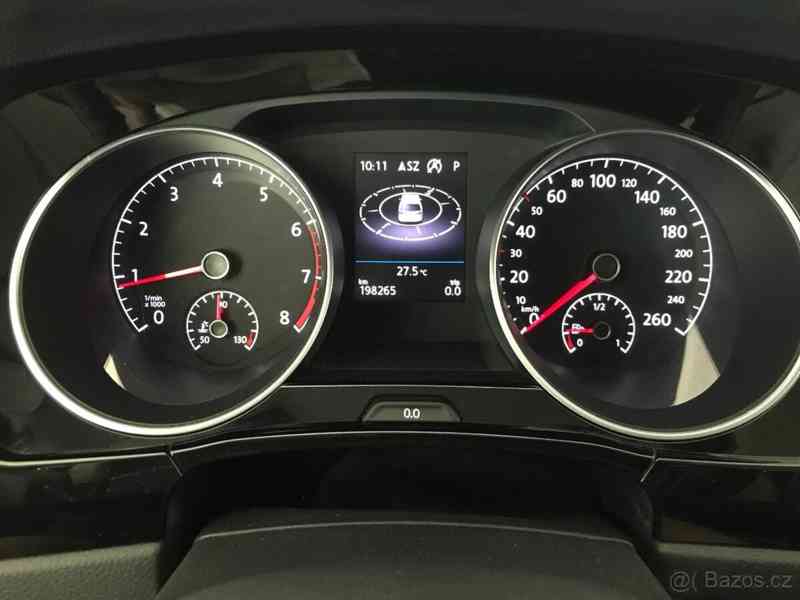 Volkswagen Touran, HIGHLINE 1.8 TSI 132kW DSG, TOP stav  - foto 8