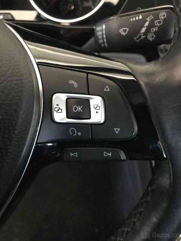 Volkswagen Touran, HIGHLINE 1.8 TSI 132kW DSG, TOP stav  - foto 11