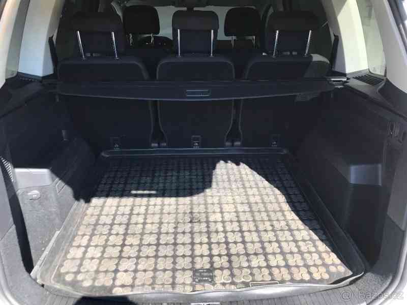 Volkswagen Touran, HIGHLINE 1.8 TSI 132kW DSG, TOP stav  - foto 16