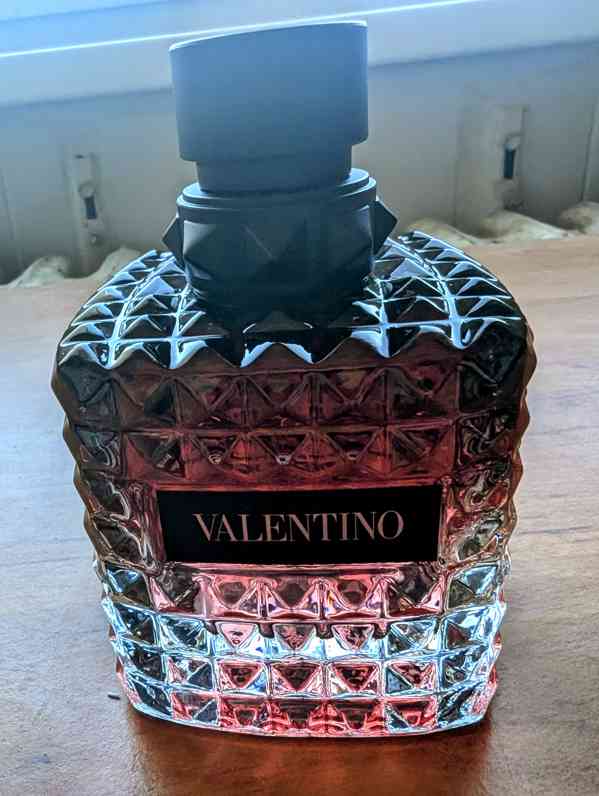 Valentino Donna Born in Roma Intense 100ml - foto 2