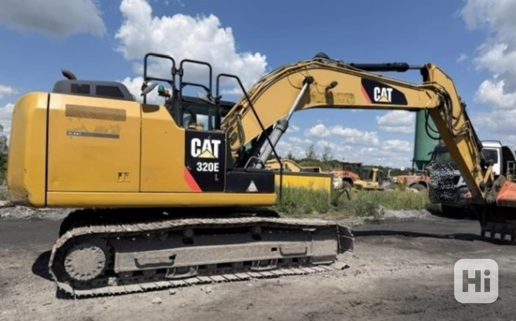 22.5t bagr VÁHA CAT 320E Long nové pásy+rozety - foto 1