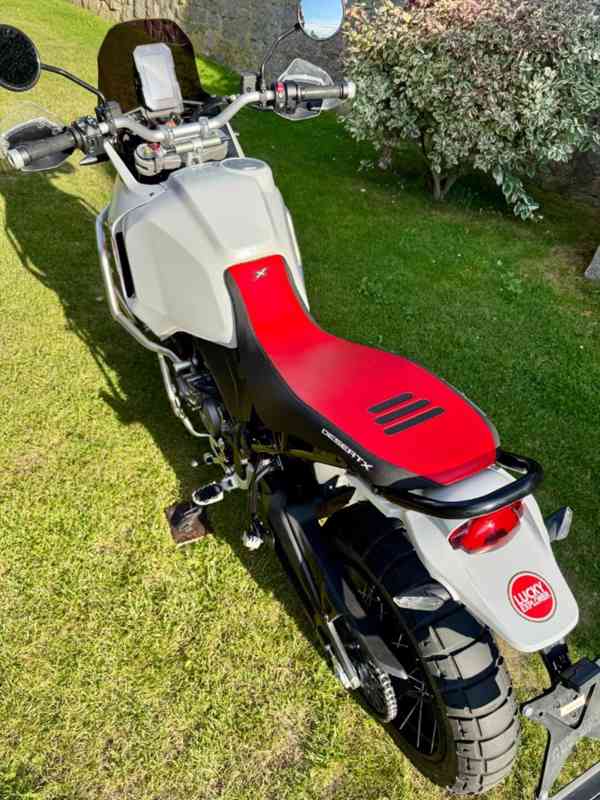 Ducati Desert X Lucky Explorer - foto 12