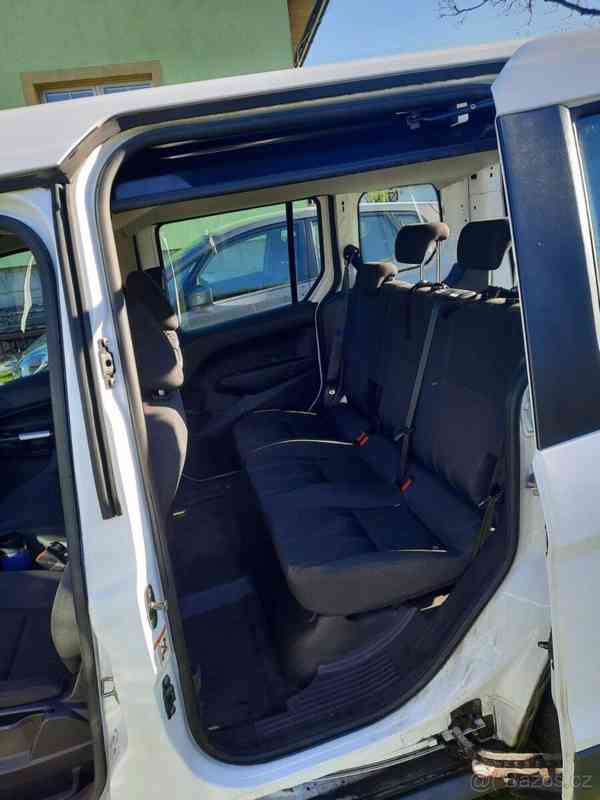 Ford Transit Connect 1,5 - foto 12