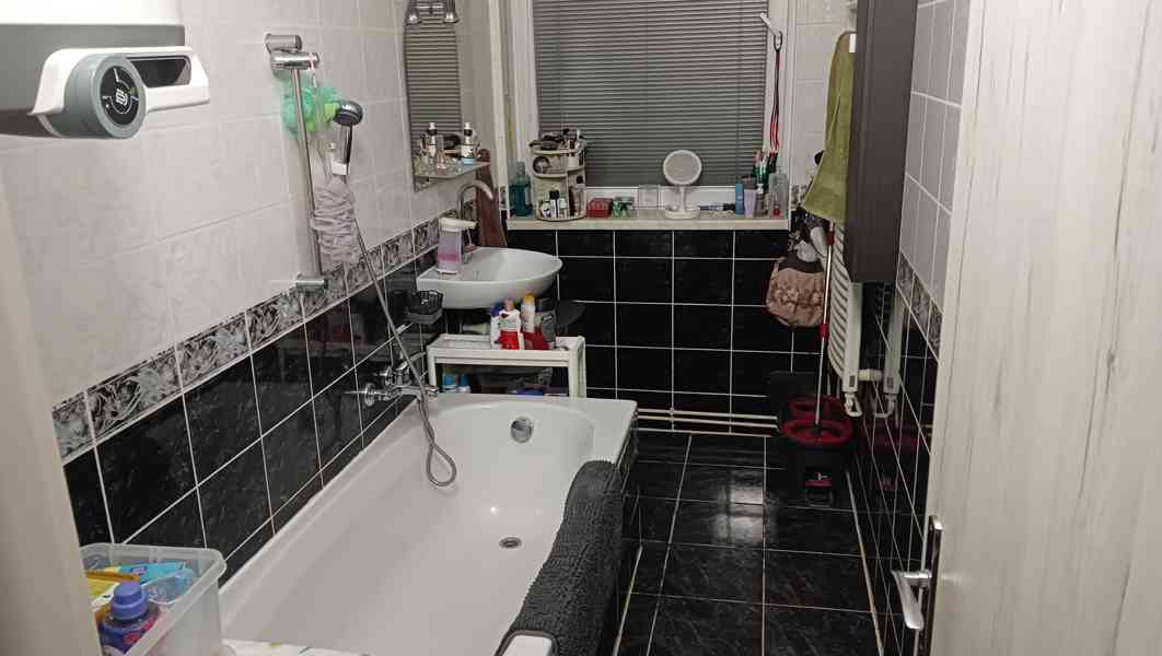 Pronájem bytu 3+1 - foto 10