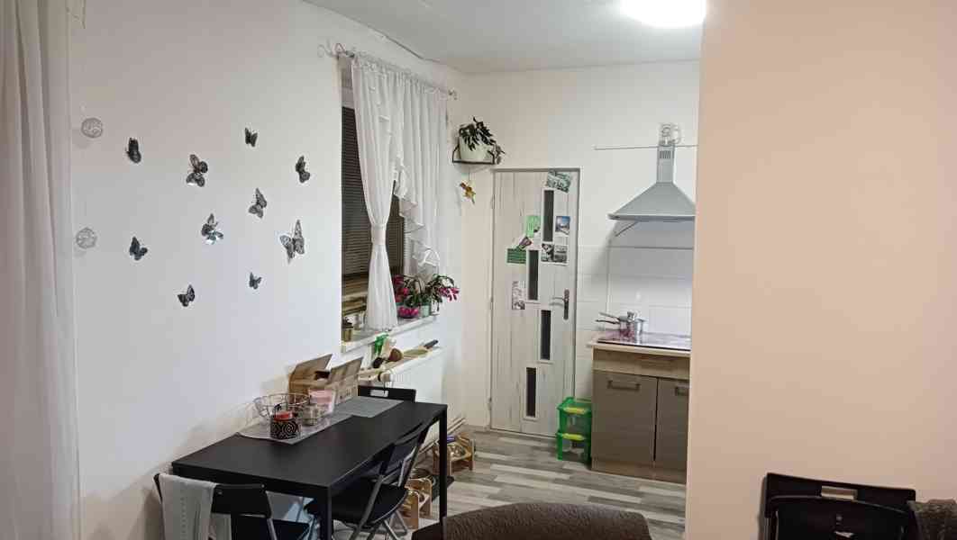 Pronájem bytu 3+1 - foto 4