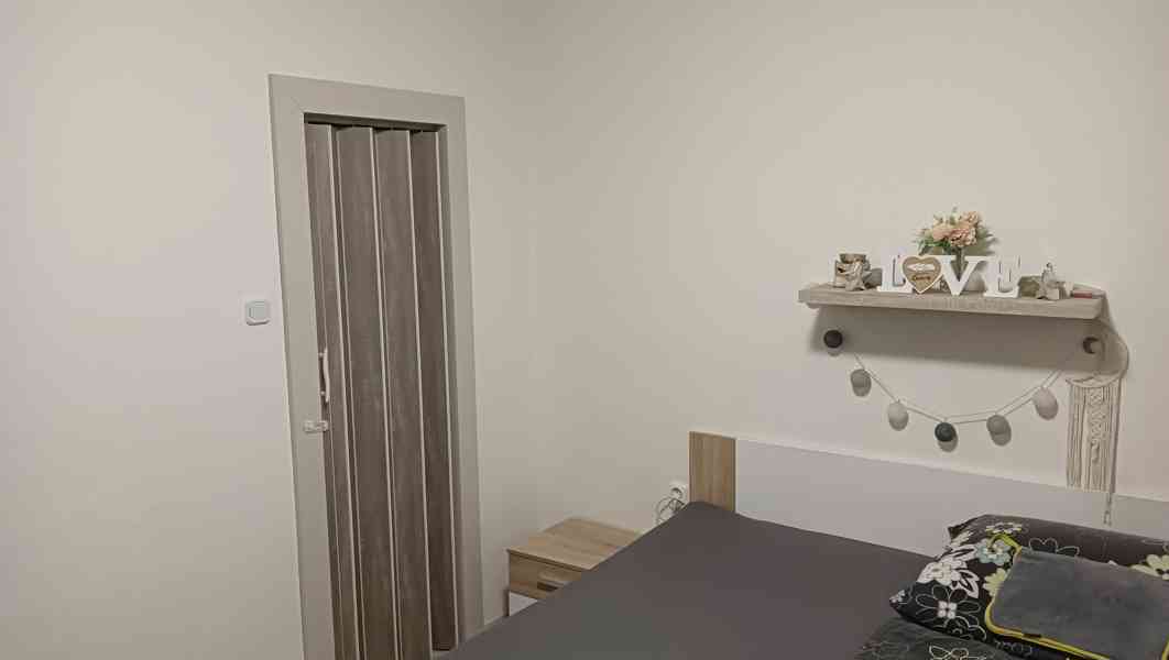 Pronájem bytu 3+1 - foto 12