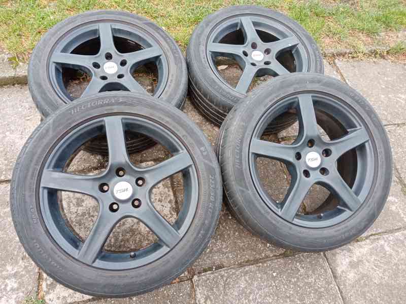 Obutá alu kola TSW 17ky 5x114,3 HYUNDAI RENAULT DACIA - foto 1