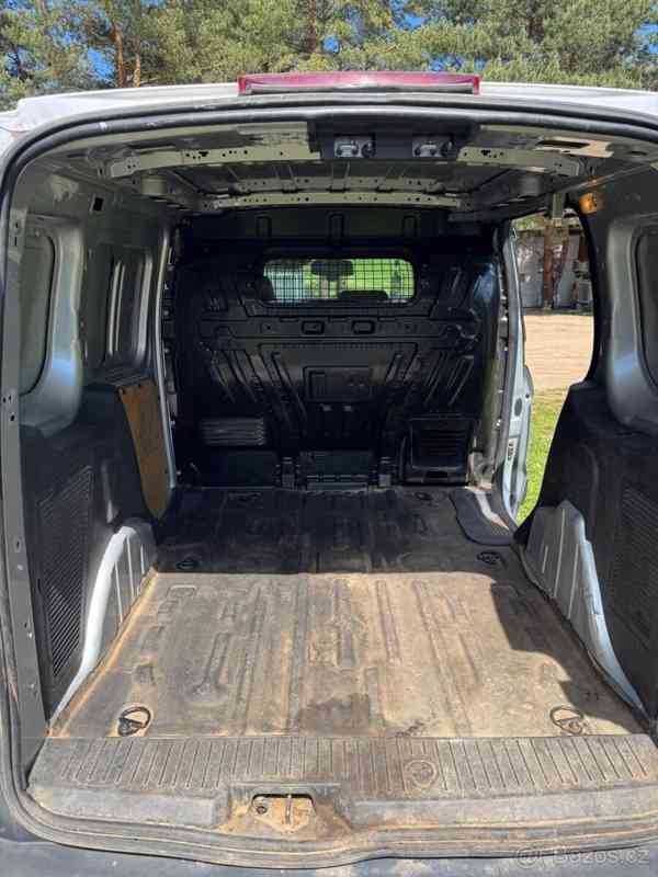 Ford Transit Connect 1,6 - foto 3