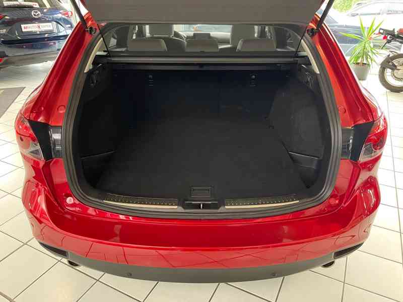 Mazda 6 2,0i Kombi Sports-Line LED 121kw - foto 18