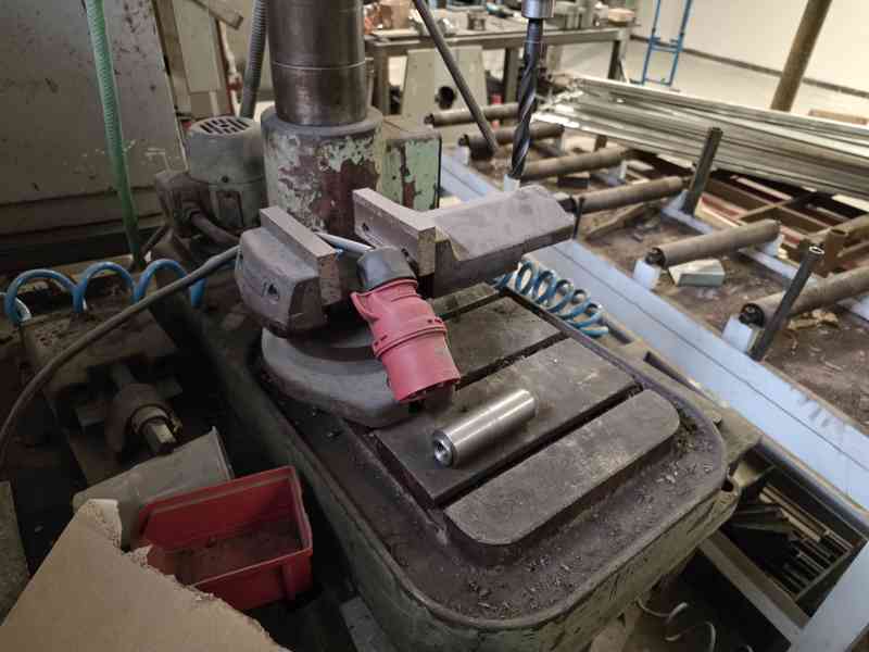 Použitá vrtačka V 20 A, r. v. 1970, GO 2020 - foto 6