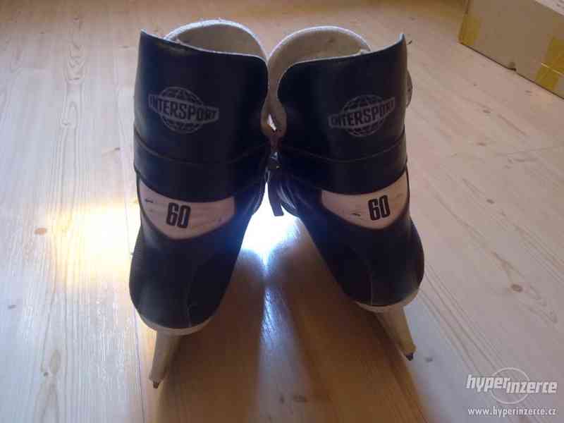 zimni brusle zn. Intersport 60 vel. 38 - foto 4