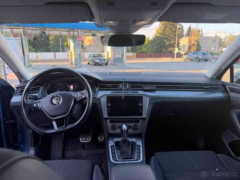 Volkswagen Passat 2,0 - foto 4