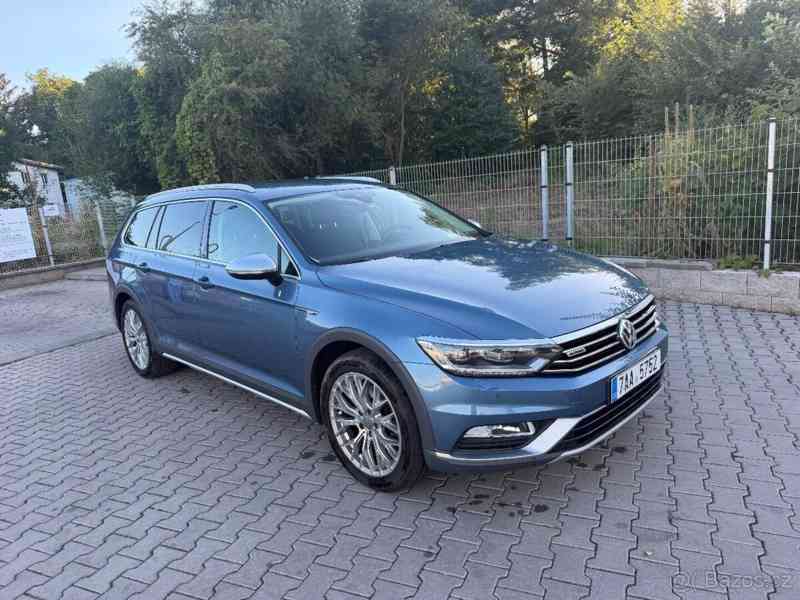 Volkswagen Passat 2,0 - foto 8