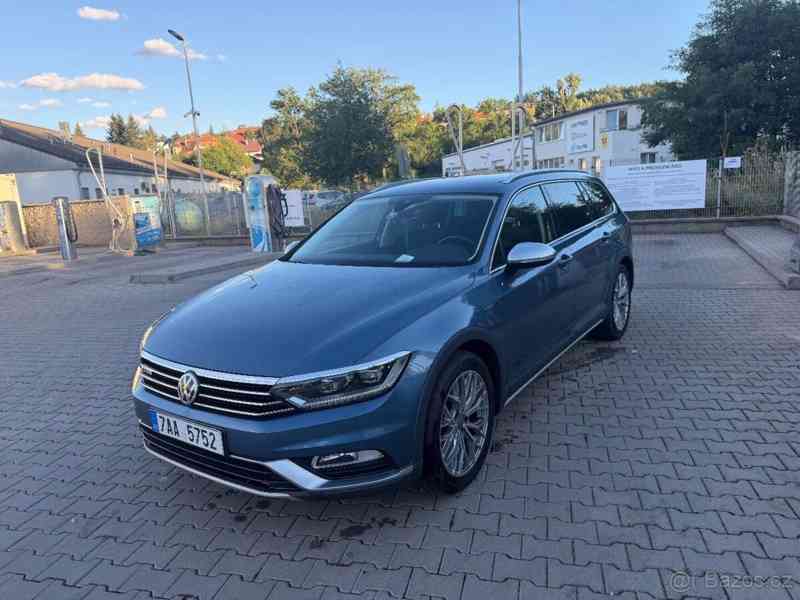 Volkswagen Passat 2,0 - foto 13