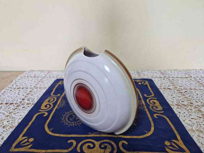 Stylová keramická Váza Brusel Kravsko Věra Libeňská - foto 2