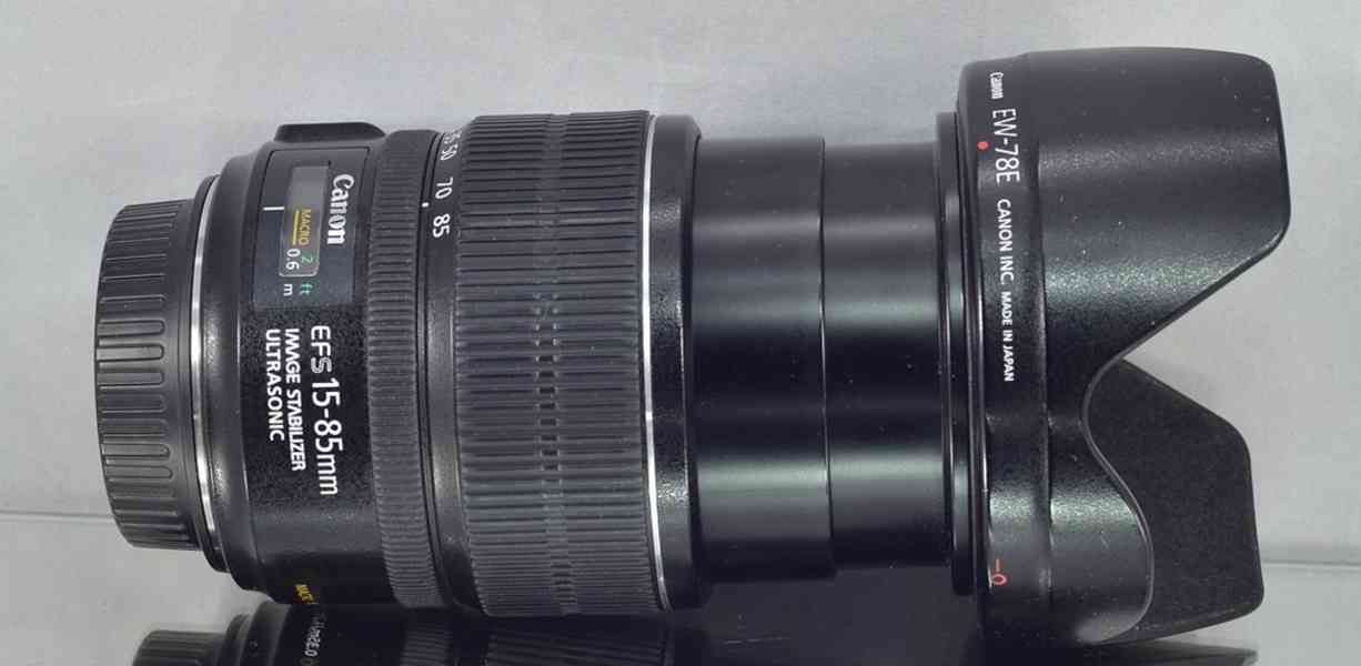 Canon EF-S 15-85mm f/3.5-5.6 IS USM - foto 8