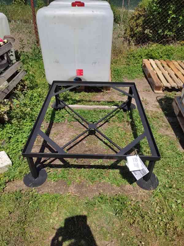 IBC PODSTAVEC 3.200,-Kč V=50 cm PROSTĚJOV mob: 731 855 194 - foto 24