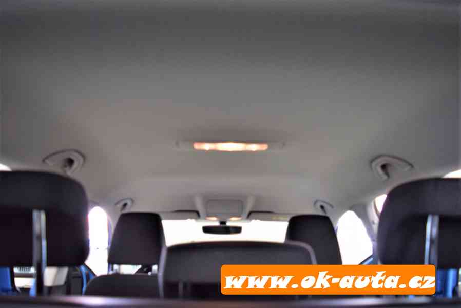 Škoda Octavia 1.6 TDI STYLE DSG RV 2019-DPH  - foto 8
