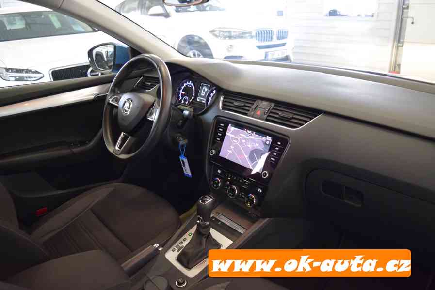 Škoda Octavia 1.6 TDI STYLE DSG RV 2019-DPH  - foto 11