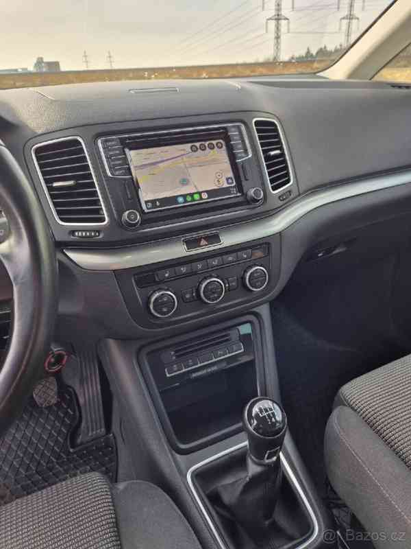 Volkswagen Sharan 2,0   7N TDI 2014 - foto 12
