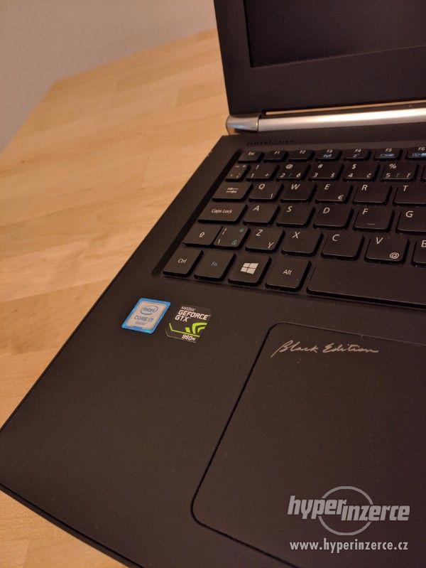 Acer Nitro V15 Black Edition Herní notebook - foto 3