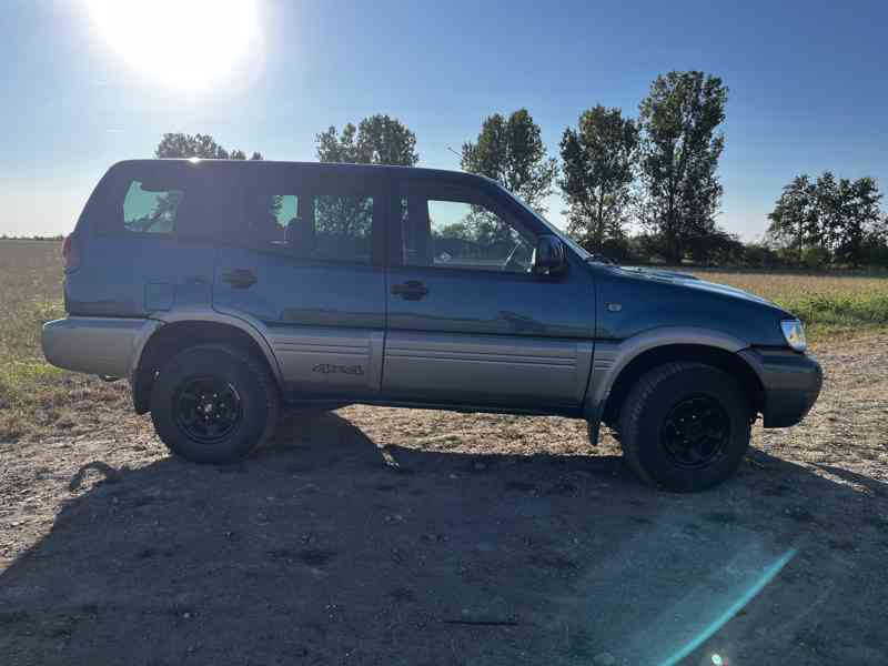 Nissan Terrano 2.7 TD nová STK - foto 4