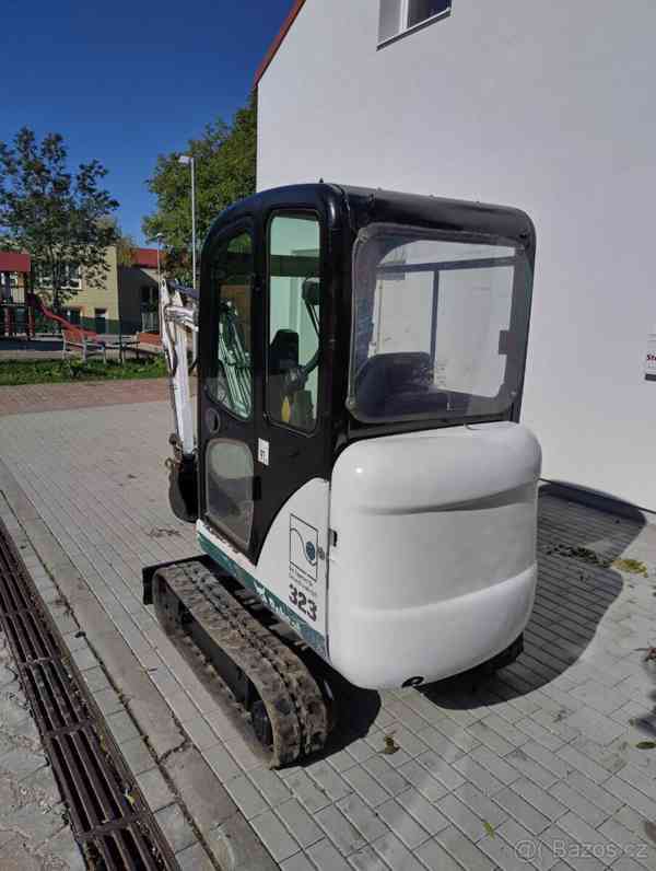 Prodám pásové rypadlo Bobcat 323J - foto 4